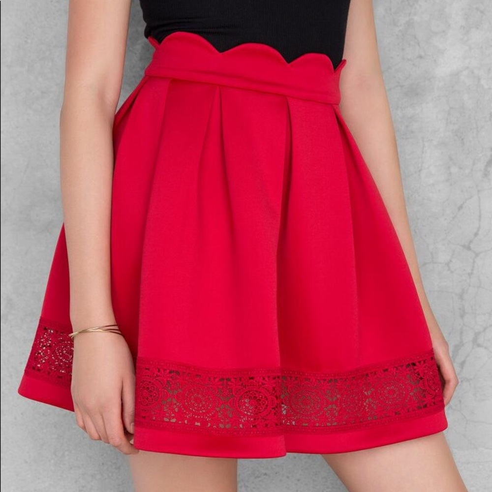 Red scallop skirt